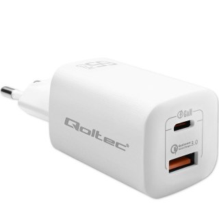 Qoltec QOLTEC ŁADOWARKA SIECIOWA 65W GAN ULTRA | 5-20V | 2.25-3.25A | 1 X USB TYP C PD | 1 X USB QC 3.0 | BIAŁA