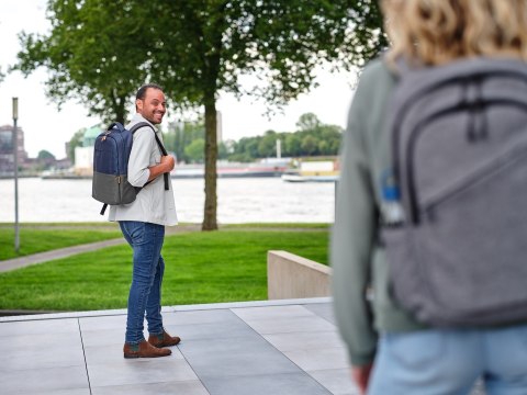 Trust Plecak na laptopa TRUST Avana 16" Szary