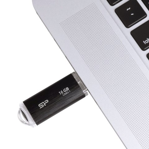 Silicon Power Pendrive Silicon Power Blaze B02 16GB USB 3.1 kolor czarny (SP016GBUF3B02V1K)