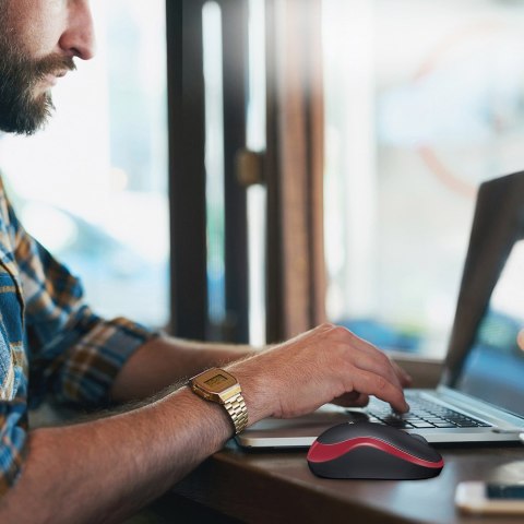 Logitech Mysz Logitech M185 910-002240 (optyczna; 1000 DPI; kolor czerwony)