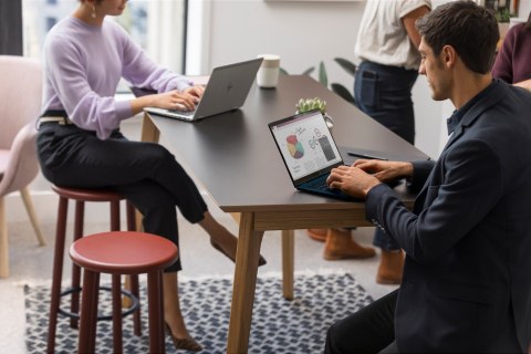 Hewlett-Packard HP EliteBook 860 G11 Ultra 7 155U 16"WUXGA IPS AG 1000nits Sure View Refect 16GB DDR5 SSD512 Intel Arc Cam 5MPx 76Wh W11Pro 3Y O